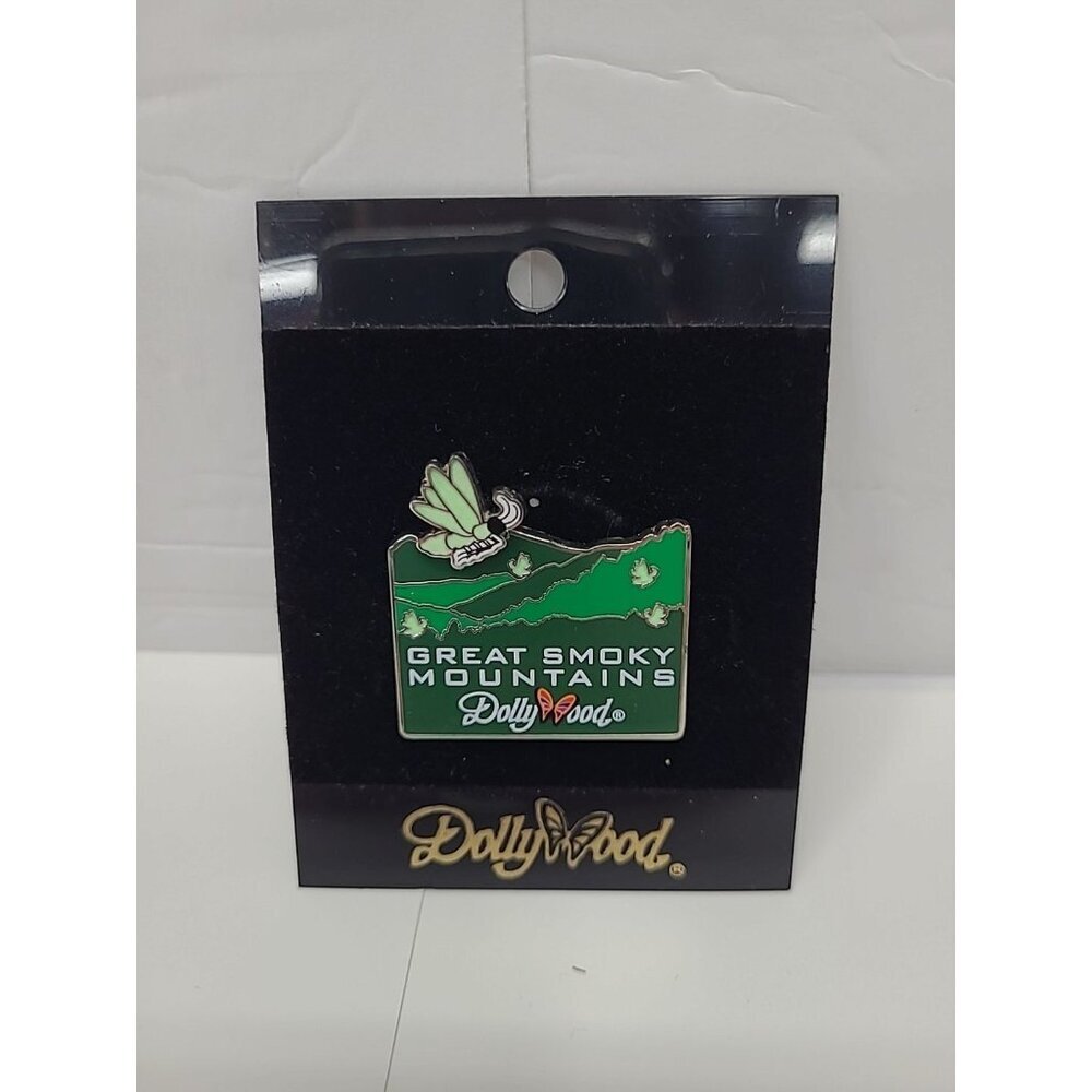 Dollywood Collectible Pin Great Smoky Mountains Firefly Moving Lighting Bugs